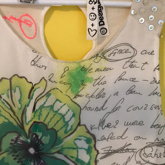 Desigual flower flow top - Picture 2 of 3